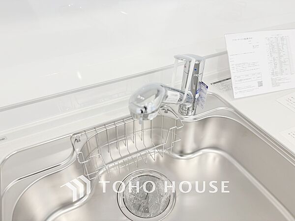 【KITCHEN】◆ワクワク◆開放的で機能性も高いシステムキッチン。お子様は毎日のご飯にワクワク！