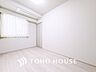 子供部屋：【PRIVATE ROOM】◆属毛離裏◆子は父を手本とし、母に愛育されて成長する。家族の深い繋がり。いつまでも大切にしたい。