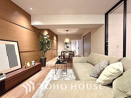 【LIVING】◆扉を◆開くとこの景色。家族の”おかえり”の声が聞こえてきそう。