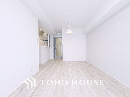 【LIVING】◆住む喜び、楽しさ、感動◆を君と共有したい。いつまでもずっと家族を見渡せるこの広い空間で。