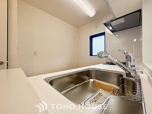 【KITCHEN】◆家族のおはよう◆の声を笑顔で迎えてあげられるシステムキッチン。朝ごはんが楽しみでちょっと早起きしたくなるんです。