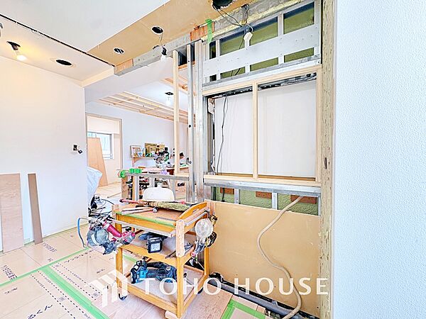 【改装中】時をえて愛されるデザインが、日常を特別なひとときへと昇華させます。この場所から、心満たされる豊かな食卓が始まります。