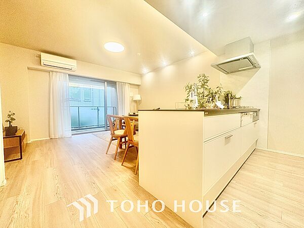 使いやすく、明るい洋室に仕上がります。子供部屋や趣味のお部屋にご利用できます。ご自身で家具などを配置し、素敵な空間を創り上げられます。