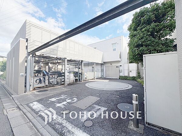 【PARKING】◆愛車を◆安全に駐車できる駐車場がございます。