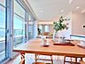 リビング/ダイニング：使いやすく、明るい洋室に仕上がります。子供部屋や趣味のお部屋にご利用できます。ご自身で家具などを配置し、素敵な空間を創り上げられます。
