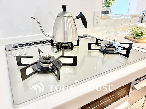 ◆愛育◆キッチンは家族の絆を育む大切な空間。シンプルで使い易いSystemKitchenで愉しく作る料理は愛情のある美味しいご馳走に。
