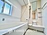 浴室：【BATHROOM】◆プライベートな空間◆simpleだからrelaxできるんです。こころもからだもキレイさっぱり。