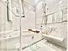 浴室：【BATHROOM】◆プライベートな空間◆simpleだからrelaxできるんです。こころもからだもキレイさっぱり。