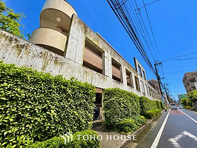 外観:◆共有空間◆些細な事でほっぺを膨らまして怒る君。それでも僕達はこれからも一緒だよ。喧嘩をしても離れたくないから一つはさんだ同じ場所にいる。分かるよ。そこに君が 外観:◆共有空間◆些細な事でほっぺを膨らまして怒る君。それでも僕達はこれからも一緒だよ。喧嘩をしても離れたくないから一つはさんだ同じ場所にいる。分かるよ。そこに君が
