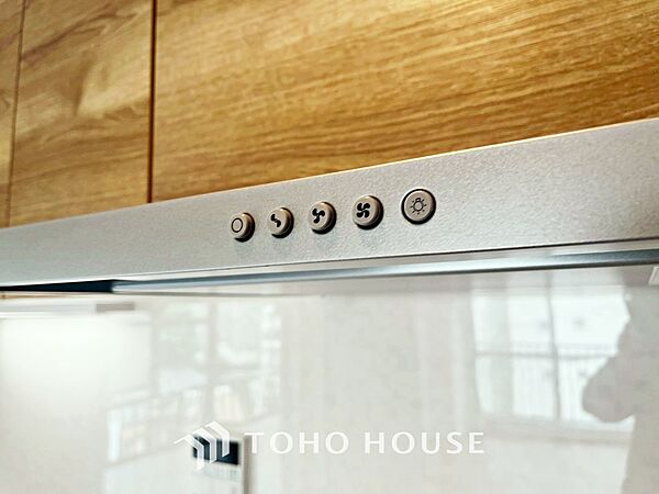 【KITCHEN】◆開放的◆後片付けが楽なシステムキッチン。収納スペースの充実！