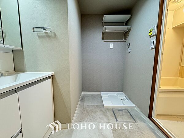 「想像していた以上に広い」が写真を撮っているときの感想です。家事動線に配慮したプランによりご家族がくつろげる明るく広い空間が確保できました。