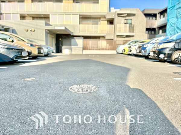 【PARKING】◆愛車を◆安全に駐車できる駐車場がございます。