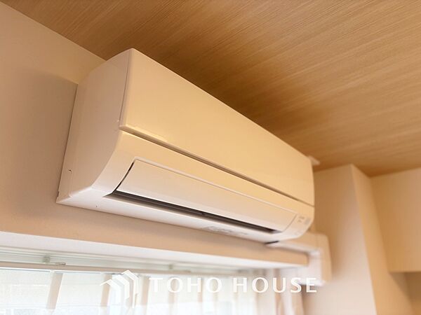 【Private room】家族個々の安らぎの空間。プライベートなBedRoomは暮らす方の感性で造り上げたいもの。誰もが好みで飾れるシンプルな室内に仕上げてあります。