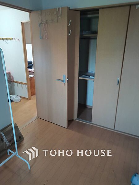 使いやすく、明るい洋室に仕上がります。子供部屋や趣味のお部屋にご利用できます。ご自身で家具などを配置し、素敵な空間を創り上げられます。