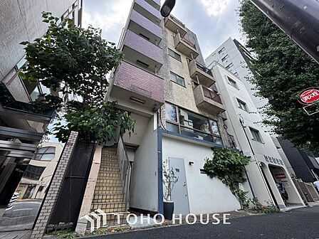漂う上質な空気感、マンションに入れば「おかえりなさい」と笑顔で迎えてくれるエントランス。最良の心配りを感じるマンションでした。
