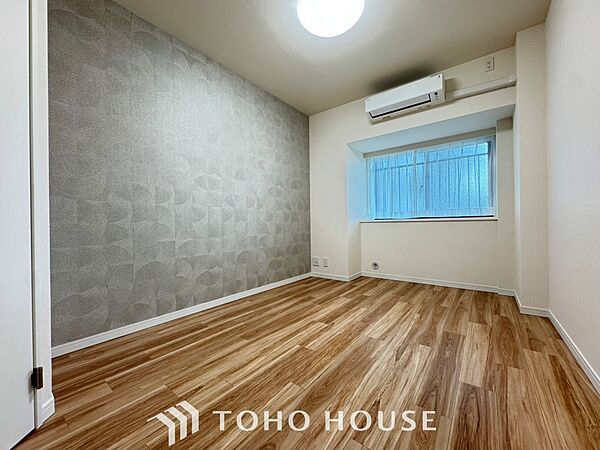 使いやすく、明るい洋室に仕上がります。子供部屋や趣味のお部屋にご利用できます。ご自身で家具などを配置し、素敵な空間を創り上げられます。