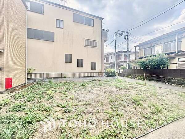【Light shower】太陽光をたくさん感じながら、明るく豊かな暮らしを約束する住まい。四季の移ろいを感じながら、我が子の成長を見守る。そんな家がここに。