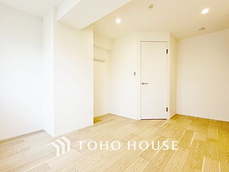 【PRIVATE ROOM】◆属毛離裏◆子は父を手本とし、母に愛育されて成長する。家族の深い繋がり。いつまでも大切にしたい。