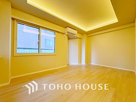 【PRIVATE ROOM】◆属毛離裏◆子は父を手本とし、母に愛育されて成長する。家族の深い繋がり。いつまでも大切にしたい。