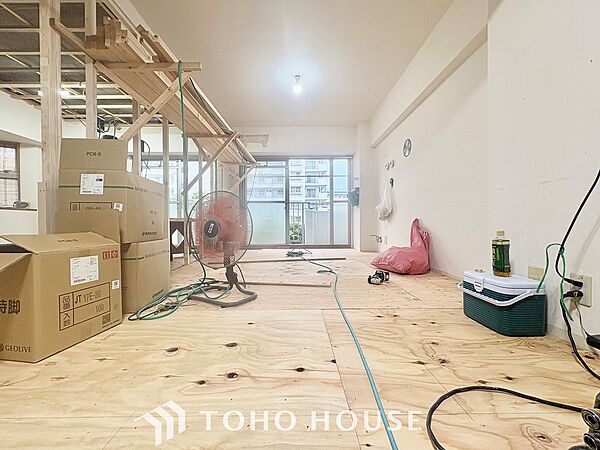 【改装中】【LIVING】◆Sunshine◆光が燦々と入り、いるだけで気持ちいい。「開放的でゆとりあるお部屋です。
