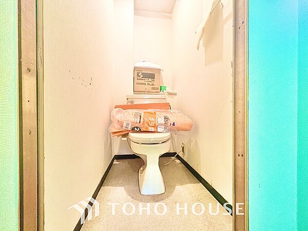 【そよぐ風、緑の香り】澄み切った空気。移ろう季節の中、ゆっくりと流れる時間を、大切な人と愛でる至福。幸せを噛みしめる穏やかな生活。