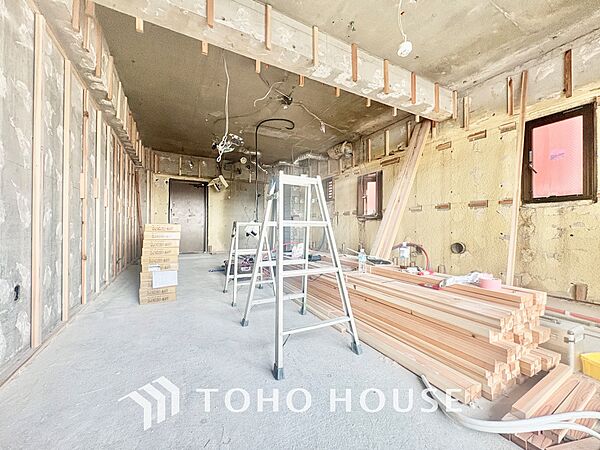 ＊改装中＊◆眩い◆光が燦々と入り、家族の笑顔を照らす。「いつまでも続いて」と願う夢のような毎日がここにある。