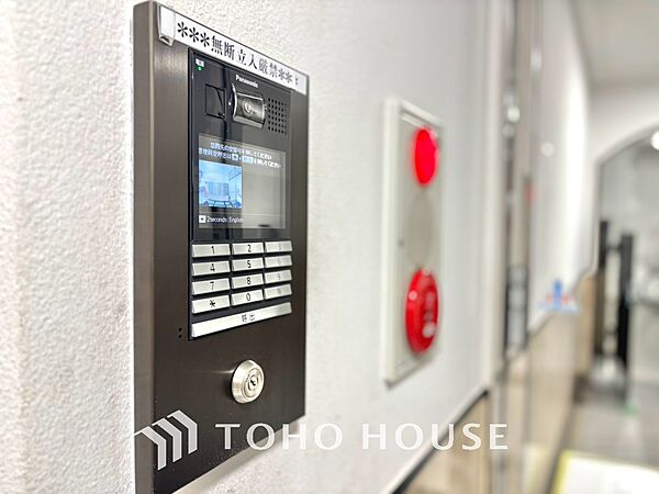 漂う上質な空気感、マンションに入れば「おかえりなさい」と笑顔で迎えてくれるエントランス。最良の心配りを感じるマンションでした。