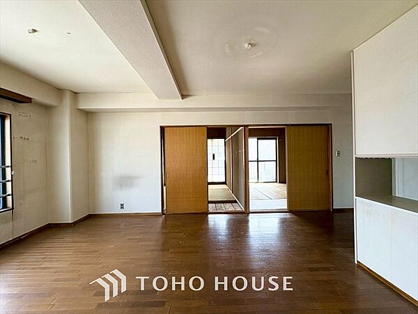 現在改装中◆煌びやか◆愛おしい家族との団欒の時間をより一層幸せなものに感じさせる煌びやかなLDK。輝かしい毎日が待っています。