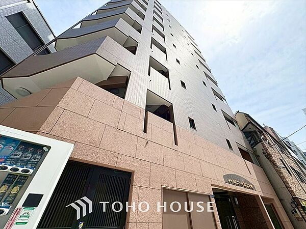 【APPEARANCE】◆眩い◆光が燦々と入り、家族の笑顔を照らす。「いつまでも続いて」と願う夢のような毎日がここにある。
