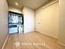 寝室：【PRIVATE ROOM】◆プライベートな時間◆な暮らしにはこの空間が必要。家族のふれあいも大切にしつつ、自分の空間も大切にしたい。