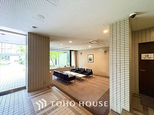 【ENTRANCE】◆安心◆して歩ける。安心して家族の帰りを待てる。そんな安心を感じさせる住環境。