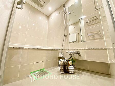【BATHROOM】◆プライベートな空間◆simpleだからrelaxできるんです。こころもからだもキレイさっぱり。