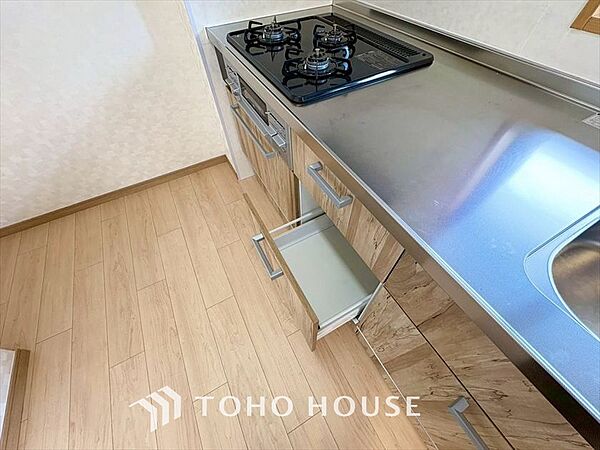 【KITCHEN】◆Happy◆愛情たっぷりのお料理で家族にHappyを。システムキッチンがあなたをサポートしてくれます。