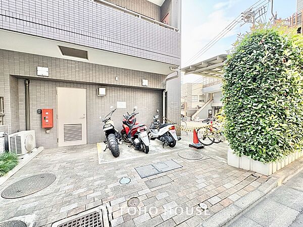 ◆ここに在る◆事も無げに美しく、伝えるには筆舌に尽くし難い。豪華絢爛や華美と言う事ではなく、住まう者にとって暮らし易く心地がいいと言う美しさがこの住まいには込められている。