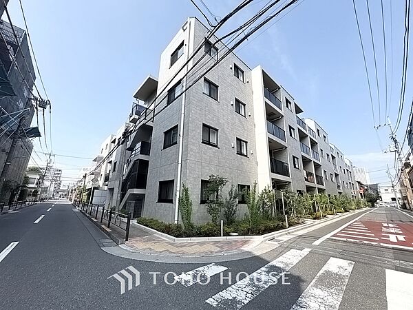 現地に実際に行ってみることでしか感じられないことがたくさんあります。周辺環境や街の雰囲気など、たくさんのことを感じていただけます。