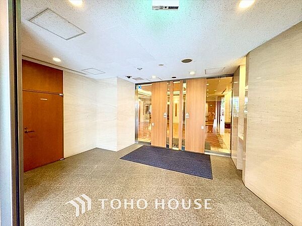 【APPEARANCE】◆大開口の外に広がるのは爽やかな青空◆