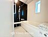 浴室：【BATHROOM】◆プライベートな空間◆simpleだからrelaxできるんです。こころもからだもキレイさっぱり。