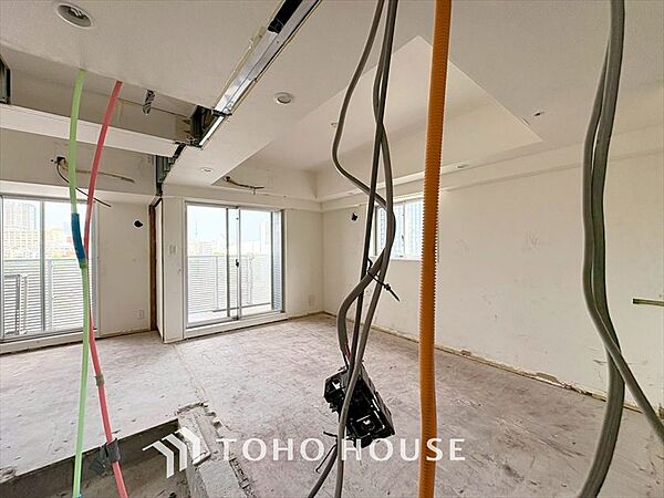 現在改装中◆Sunshine◆光が燦々と入り、いるだけで気持ちいい。「開放的でゆとりあるお部屋です。」