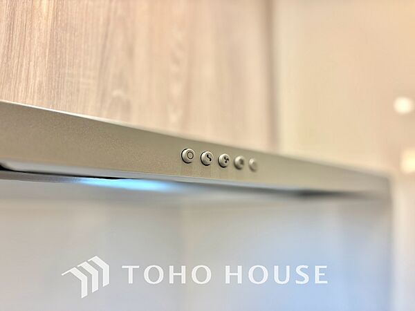 【KITCHEN】◆開放的◆後片付けが楽なシステムキッチン。収納スペースの充実！