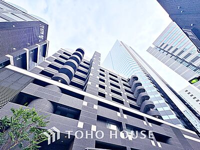 外観:漂う上質な空気感、マンションに入れば「おかえりなさい」と笑顔で迎えてくれるエントランス。最良の心配りを感じるマンションでした。 外観:漂う上質な空気感、マンションに入れば「おかえりなさい」と笑顔で迎えてくれるエントランス。最良の心配りを感じるマンションでした。