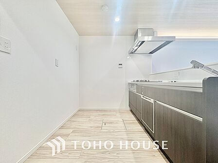 【KITCHEN】◆家族のおはよう◆の声を笑顔で迎えてあげられるシステムキッチン。朝ごはんが楽しみでちょっと早起きしたくなるんです。