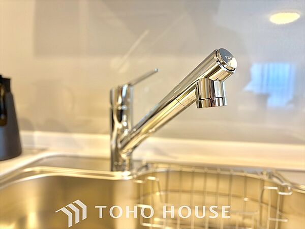 数多くの変革をハイスピードで実現。その可能性を継ぐ住まいは、新しい理想を指し示すものでありたい。
