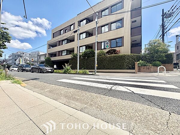 現地に実際に行ってみることでしか感じられないことがたくさんあります。周辺環境や街の雰囲気など、たくさんのことを感じていただけます。