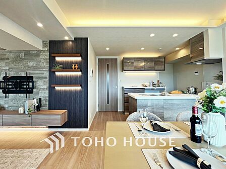 【LIVING】◆家族◆愛する家族を一目で見渡せる。家族が集う空間。永遠に続く幸せな毎日を、ここで。
