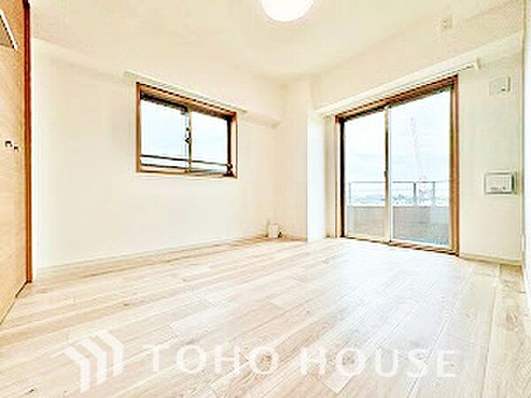 【居室】主寝室としても、お子様のお部屋としても使いやすい一室です。