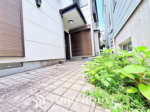 現地に実際に行ってみることでしか感じられないことがたくさんあります。周辺環境や街の雰囲気など、たくさんのことを感じていただけます。
