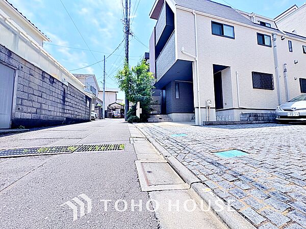 現地に実際に行ってみることでしか感じられないことがたくさんあります。周辺環境や街の雰囲気など、たくさんのことを感じていただけます。