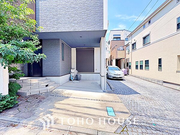 現地に実際に行ってみることでしか感じられないことがたくさんあります。周辺環境や街の雰囲気など、たくさんのことを感じていただけます。