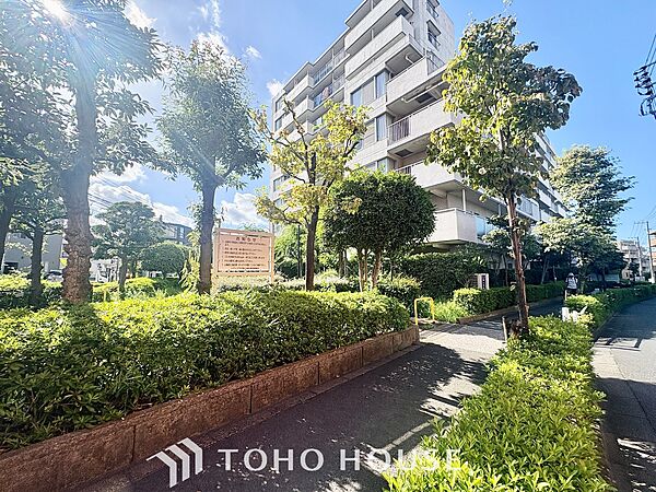 【Elegant house】その邸が魅せる、気品・上質・重厚感・細やかさ、そのすべては訪れた者に安らぎと品性を与える特別な空間です。ここに住むからこそ意味がある。
