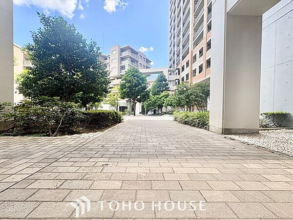 【Elegant house】その邸が魅せる、気品・上質・重厚感・細やかさ、そのすべては訪れた者に安らぎと品性を与える特別な空間です。ここに住むからこそ意味がある。